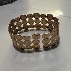 Elegant Gold Bracelet